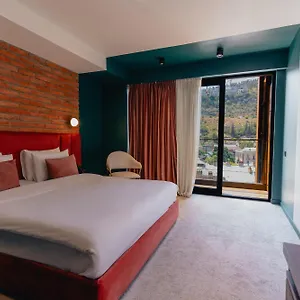 About Sololaki Hotel